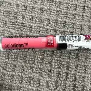 WET N WILD || color icon lip gloss berries and femme